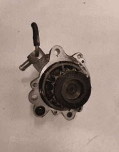 Mazda 2.2 diesel 18G00K2102 POMPA VAKUM VACUUM 2