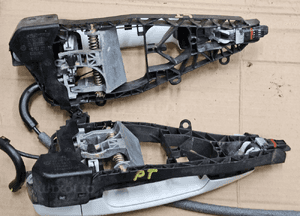 BMW X5 F15   klamka zewnętrzna prawa lewa      A300 Alpinweiss 6