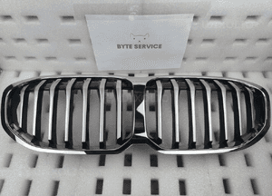 BMW seria 1 F40 Grill Atrapy Nerki 812212002 707680065 51135A39368 1