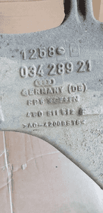 Wahacz prawy tył tylny Audi A8 D3 4E0511512F 6