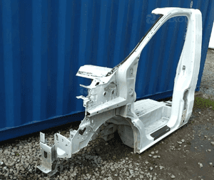 Lewa ćwiartka podłużnica trafic vivaro primastar talento 14- no 754/018 2