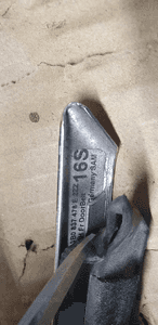 Listwa zgarniająca drzwi prawy przód chrom VW Passat B5 FL 3B0837478E 6