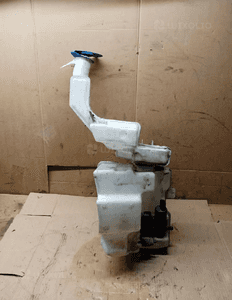 Zbiorniczek płynu spryskiwaczy pompki VW Passat B6 3C0955453E 3