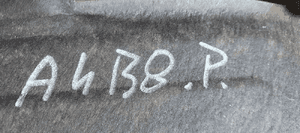 Wygłuszenie maski spinki oryginał Audi A4 B8 8T0863825 7