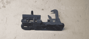 Zamek rygiel maski przód VW Golf V 1K0823480 3