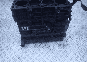 Blok silnika 2.0 tdi bre !!! 2