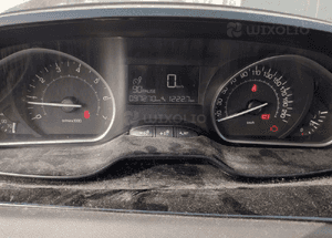 Silnik kompletny wtryskiwacze peugeot 208 i 1.0 vti ZM01 97.270 km 2012-19 10