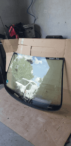 Szyba czołowa przód przednia pod sensor VW Passat B6 AS1 2