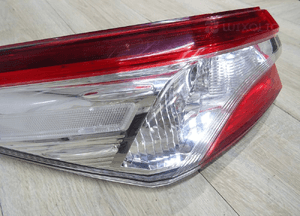TOYOTA CAMRY XV70 VIII LED 2017- lampa tył lewa 4