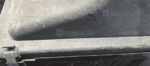 Obudowa filtra powietrza Audi A6 C5 2.5 TDI 4B0133837E 7