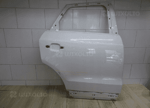 Audi Q3 8U0 2011 prawe tylne drzwi prawy tył 8U0 1
