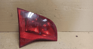 Lampa lewy tył w klapę audi A4 B7 kombi nr 8E9945093A 1