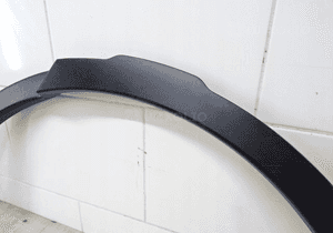 Listwa tył lewa lr disco-sport L550 FK72-290E23-AD 2