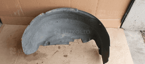 Nadkole prawy tył tylne prawe VW Touareg 7L6810972A 1