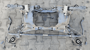 Land Rover Discovery Sport L550 2.0 D wózek kołyska sanki tył belka zawieszenia tylnego 1