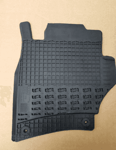Dywaniki gumowe Audi Q7 4L2061501 przód RL 4