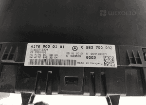 Licznik mercedes a-klasa W176 1.8 cdi A1769000101 2012-2018 europa 8