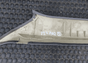 Osłony Osłona Poszycie Słupka Słupków Podsufitki Tapicerka AUDI A4 B5 Kombi Avant 14