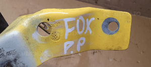 Mocowanie błotnika uchwyt prawy przód VW Fox 5Z0821142 5