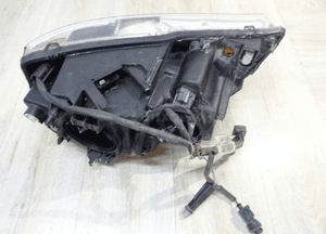 XC90 lampa prawa przednia xenon skretny 30698575 13