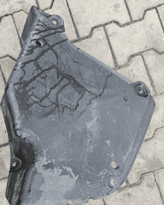 Audi A4 B8 osłona podwozia  lewa 8