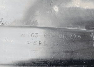 Nadkole prawy przód przednie prawe Mercedes ML W163 1638840822 5