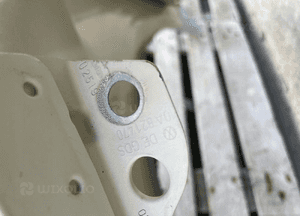 Blotnik przod przedni prawy vw ID3 ID.3 10A ladny 5