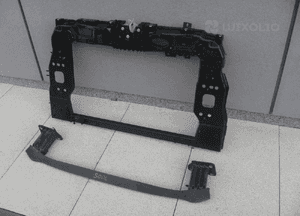 Fiat 500L pas przedni zamek oryginał 2