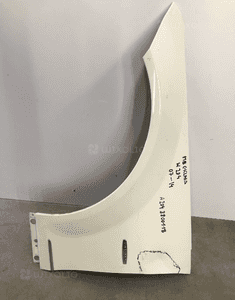 Błotnik Mercedes C klasa W204 07-14r lewy 1