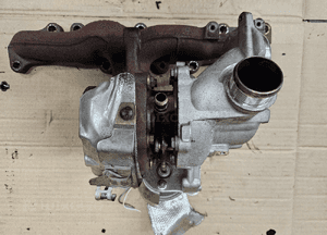 VW Passat B8 1.6 TDI turbo turbosprężarka 04L253016T 1