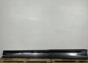 Listwa drzwi przod przednia lewa audi Q8 4M8 4M8853059D cala 5