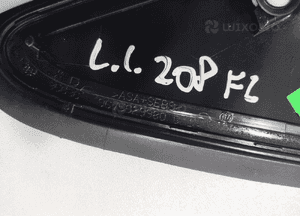 Trójkąt błotnika lewy przód peugeot 208 i 9675629980 2015-2019 lift 5