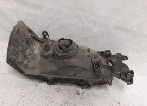 Przod przednia lampa lewa subaru forester ii sg 4