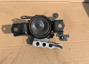 Łapa poduszka silnika Toyota RAV4 V 19- 2.5 Hybrid L2131256 4
