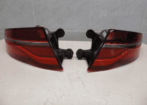 Jaguar xe X760 lift 19- lampa tył tylna prawa 4