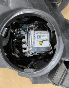 MERCEDES CL 216  lampa  bixenon  a2168202959 LEWA 7