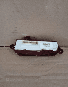 Przełącznik DTC Hyundai I30 III 93350-G4230 2018r 2