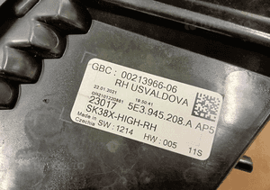 Lampa prawa tylna prawy tył skoda octavia iv 4 5E3 led 20- 3