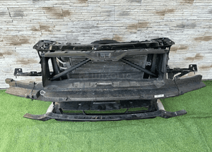 Pas przedni wzmocnie chłodnice bmw F30 F31 hybryda 2