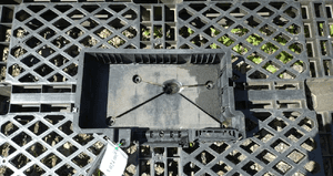 PODSTAWA AKUMULATORA IVECO DAILY 99-14 NO V024/065 1