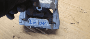 Łapa poduszka silnika Seat Leon II 1.6 TDI 1K0199262CN 8