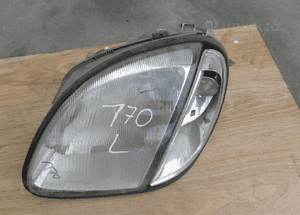 MERCEDES SLK 170 lift lampa lewa szkło 1