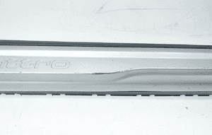 Listwa nakładka progowa prawa audi A4 B9 lift komb 4