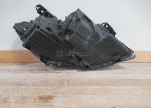 Lampa przednia przód lewa mercedes cla W117 2013- 19