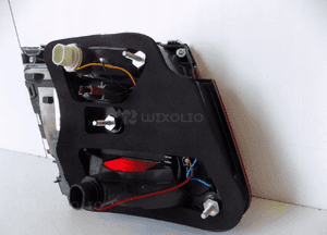 BMW 7 F01 LCI Lampa Tylna Led w Klapę R - 10982 7