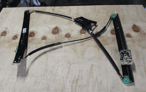 Mechanizm szyby lewy przedni audi A6 C7 lift 4G0837461 2016 1