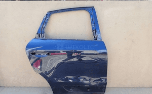 Drzwi prawe tylne prawy tył porsche macan 95Bm 1