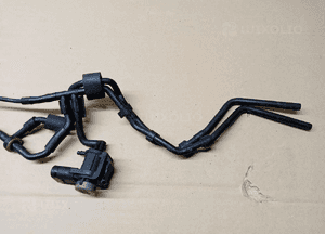 Przewód rurka wąż serwa zaworek podciśnienia VW Passat B6 1J0906283C 3C0611939A 2