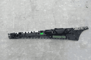 Audi A8 D4 listwa drzwi prawy przód 4H0867102 5