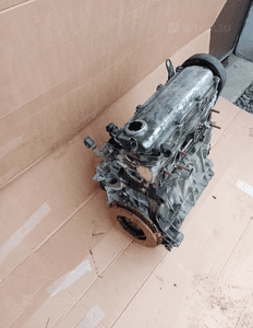 Silnik blok silnika słupek Audi VW Skoda Seat 1.6 8V AVU 2